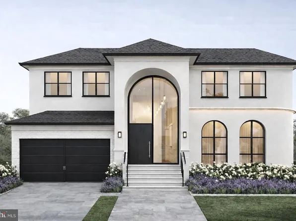 3217 Norfolk Ln, Falls Church, VA 22042