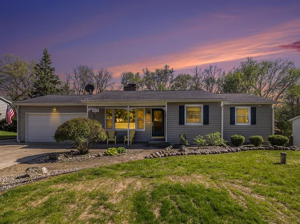 4678 Rollridge Ave, Kalamazoo, MI 49004