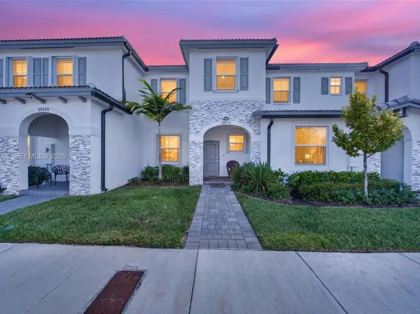 29253 SW 162nd Ct, Homestead, FL 33033