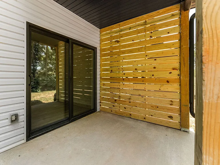 2191 W Parkview Ave — Photo 26