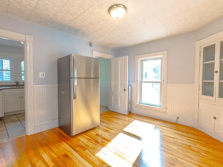 195 Sagamore St #2 — Photo 5