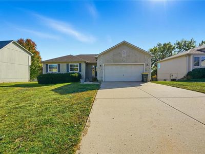 20581 W 201st St, Spring Hill, KS, 66083