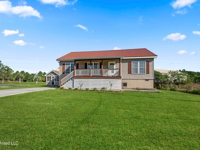 210 Pine Ridge Dr, Waveland, MS, 39576