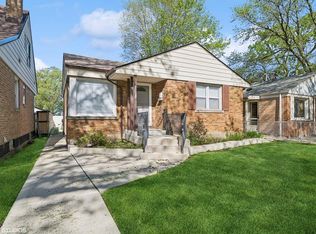 8038 S Saint Louis Ave, Chicago, IL 60652