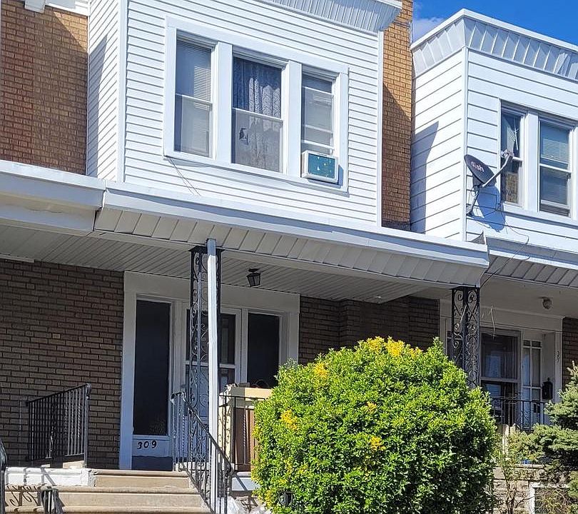 1st image of 309 Rosemar St