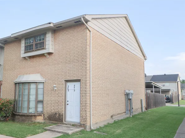99 W Mountain Creek Dr, Grand Prairie, TX 75052