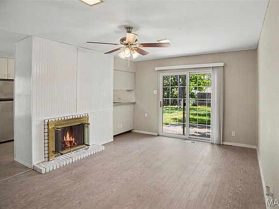 3rd image of 7430 Sir Lords Ln
