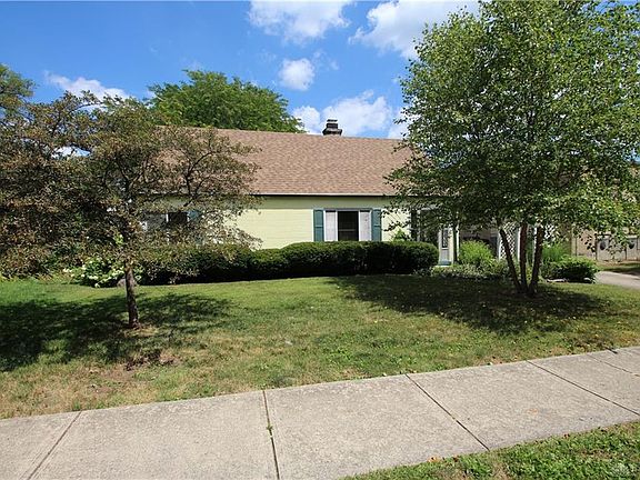 3rd image of 31 Overlook St