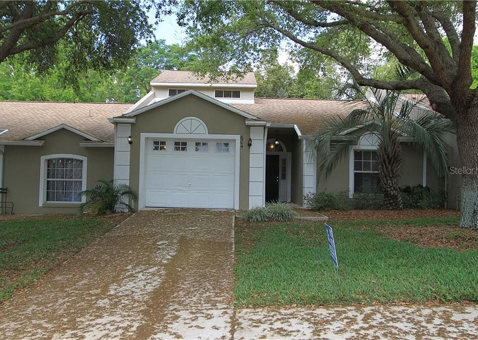 1st image of 604 Villa Ct