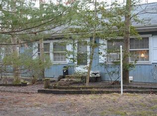 6 Walker Ln, Tuckerton, NJ 08087