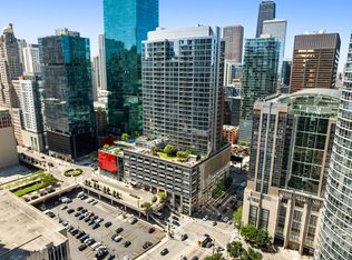 240 E Illinois St APT 1802, Chicago, IL 60611