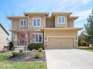 17295 S Kimble St, Olathe, KS 66062