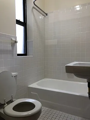 Rented by JMK Realty | media 20