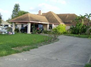 2204 Pebble Dr, Mission, TX 78574