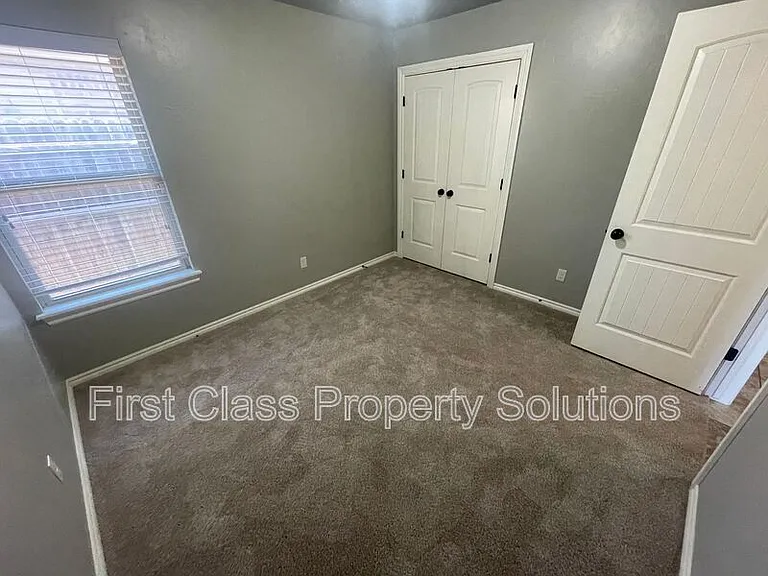 129 Ashley Dr — Photo 19