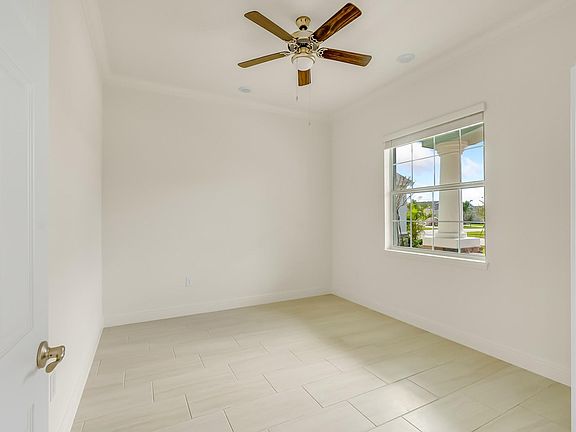 2nd image of 7107 E Village Sq