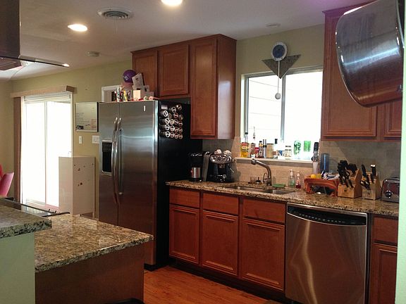 5th image of 8613 Willowick Dr