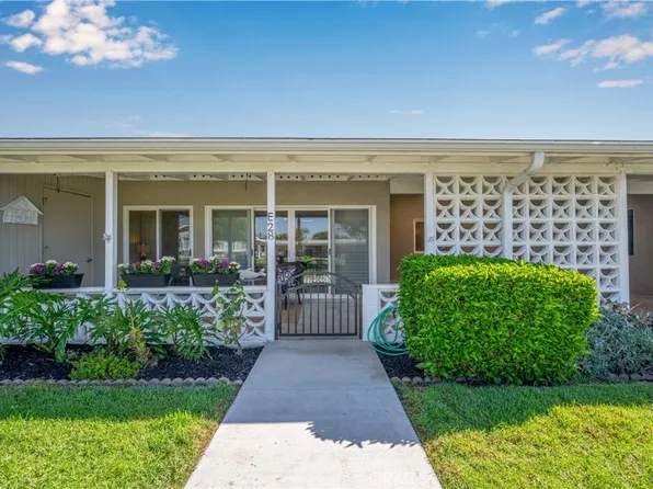 1461 Monterey Rd APT 28E, Seal Beach, CA 90740