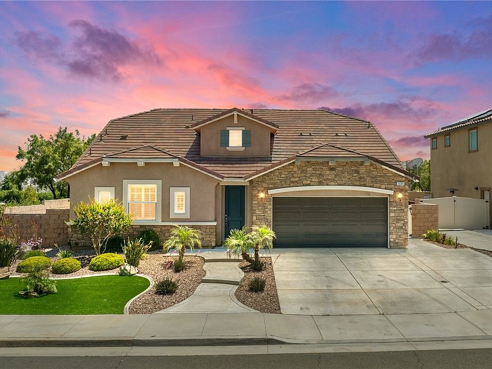 1st image of 26345 Adelina Dr