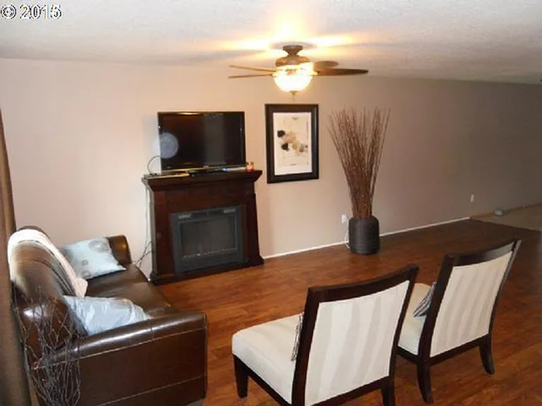 14508 SE 7th Way — Photo 2