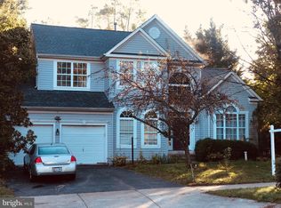 19305 Golden Meadow Dr, Germantown, MD 20876