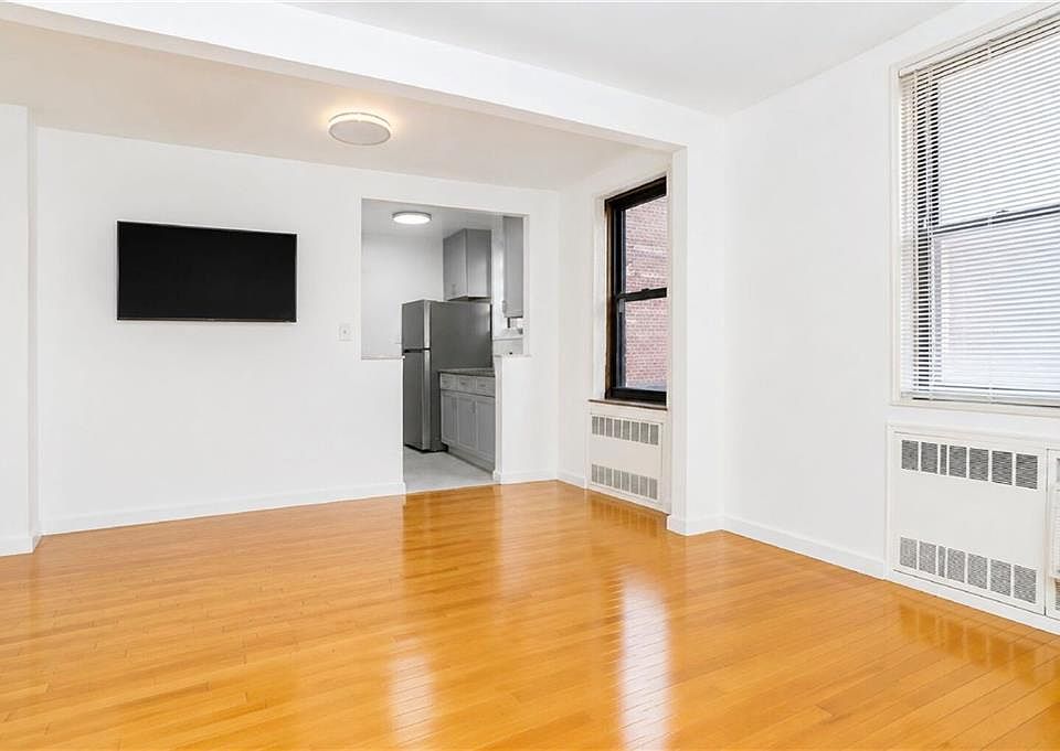1213 Avenue Z APT A24, Brooklyn, NY 11235 | MLS #502324 | Zillow