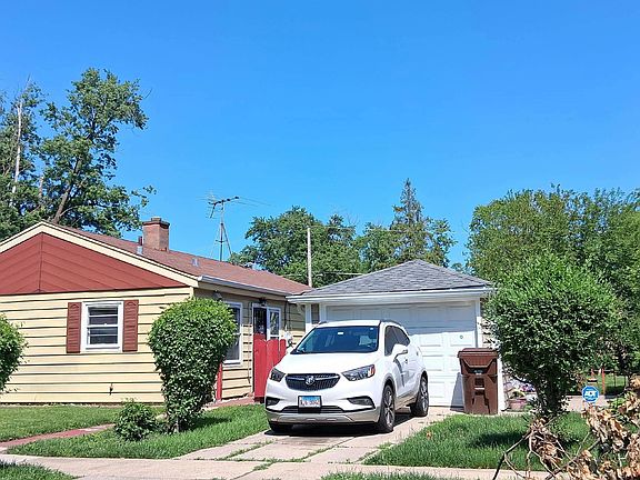 2nd image of 16771 Orchard Ridge Ave