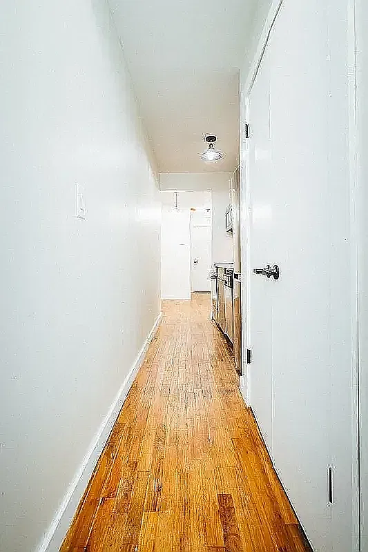 104 Washington Avenue — Photo 2