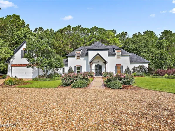 438 Stokes Rd, Flora, MS 39071