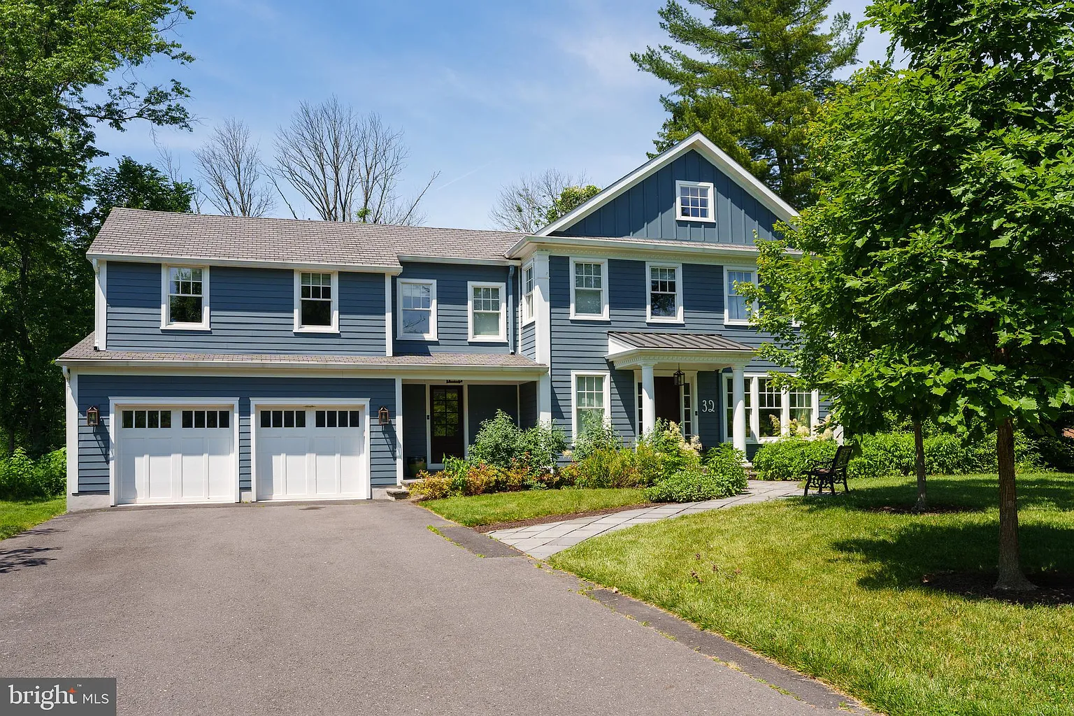 32 Dempsey Ave photo 1