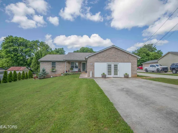 5203 Heins Rd, Knoxville, TN 37918