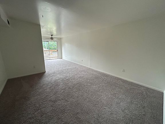 3rd image of 5139 Overland Dr APT D