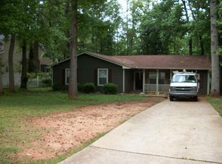 72 Windgate Dr, Riverdale, GA 30274