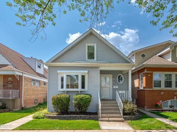 3822 N Newcastle Ave, Chicago, IL 60634