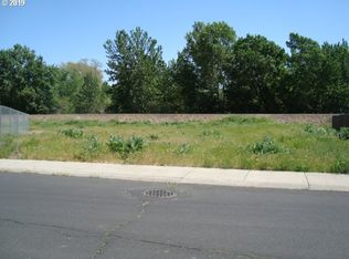 520 Elzora Loop, Milton Freewater, OR 97862