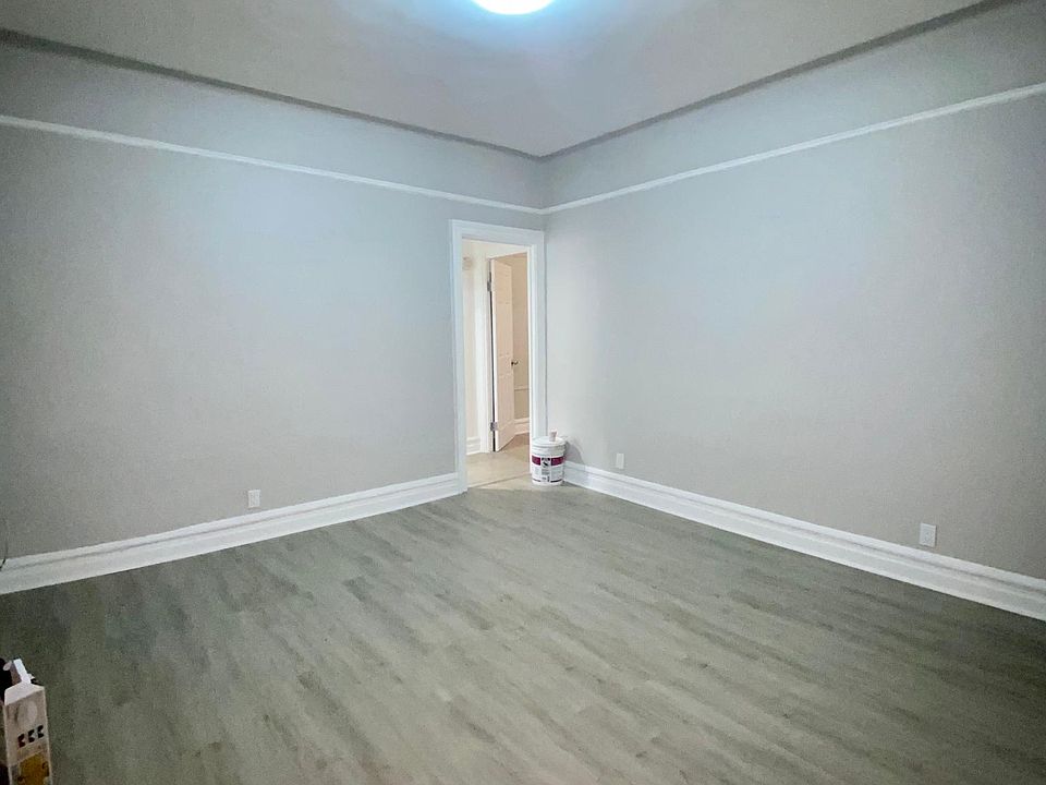 1st image of 6423 11th Ave #2