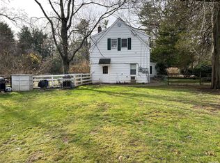 2350 Cedar Swamp Rd UNIT 2, Glen Head, NY 11545