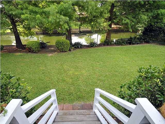2nd image of 630 Williamson Dr