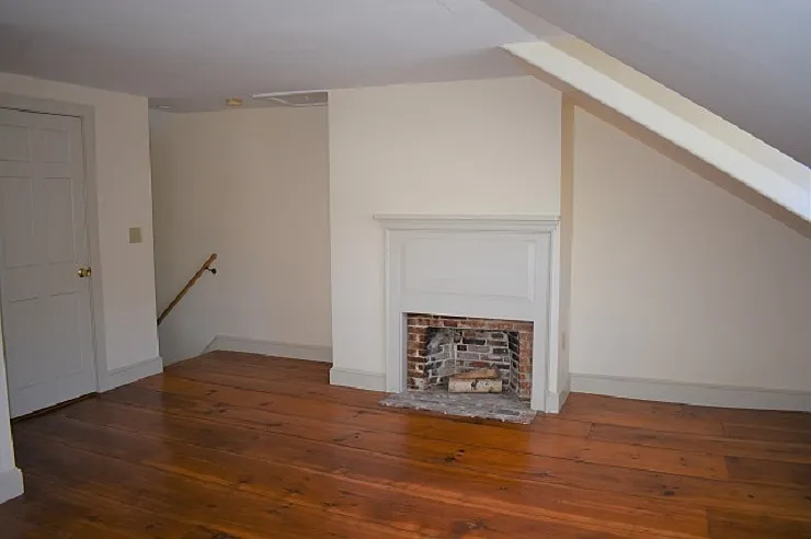19 Concord St — Photo 3