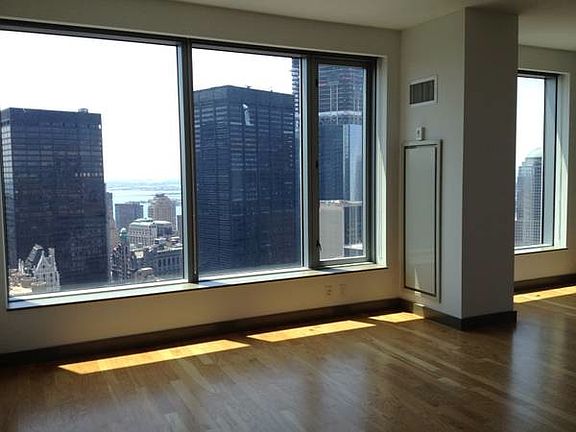 3rd image of 8 Spruce St APT 48R