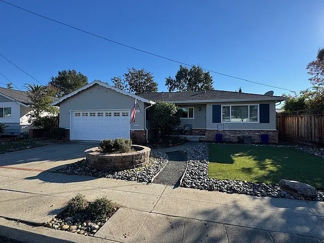 4287 Cornell Way photo 1