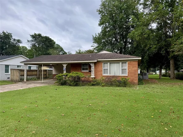 709 Hastings Dr, Kennett, MO 63857