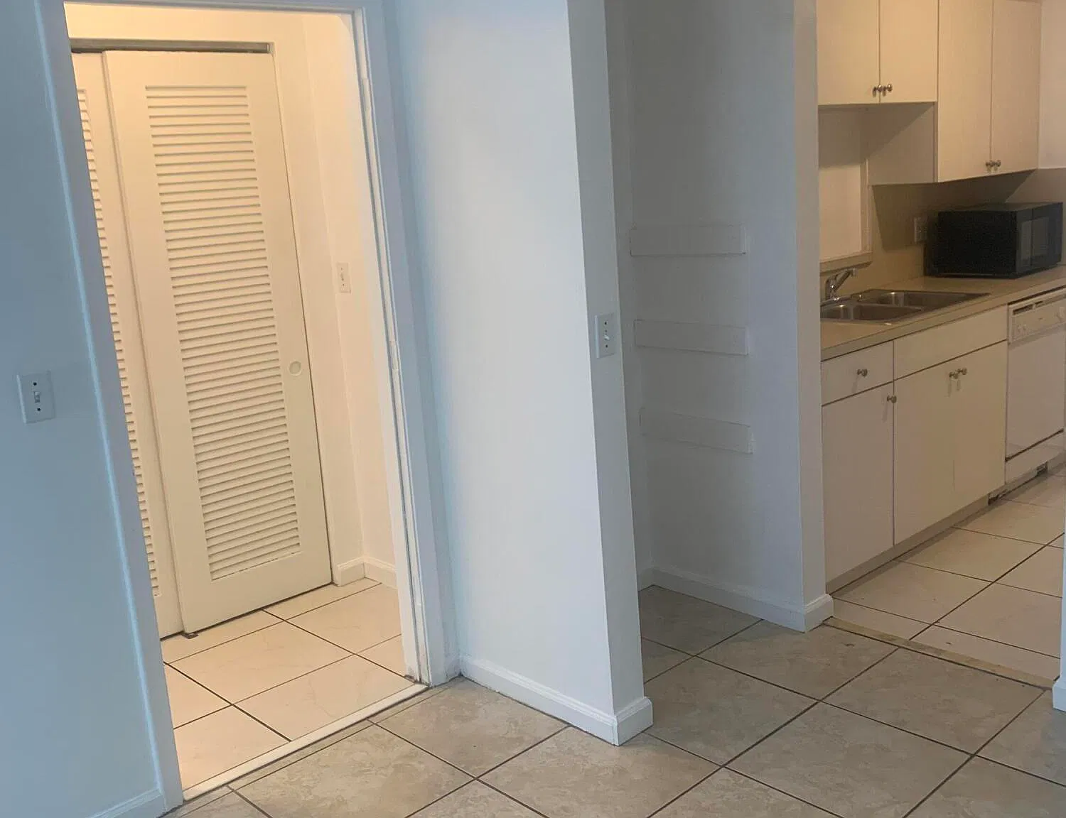 villas Apts — Photo 3