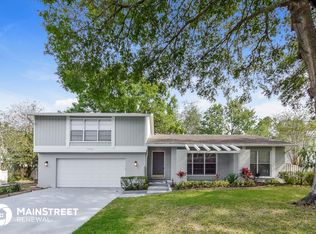 15703 Spring Moss Ln, Tampa, FL 33624