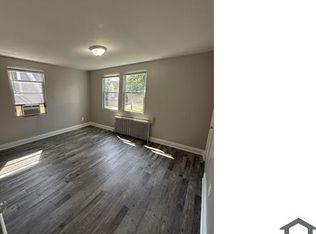 1613 Olive St NE #2, Washington, DC 20019