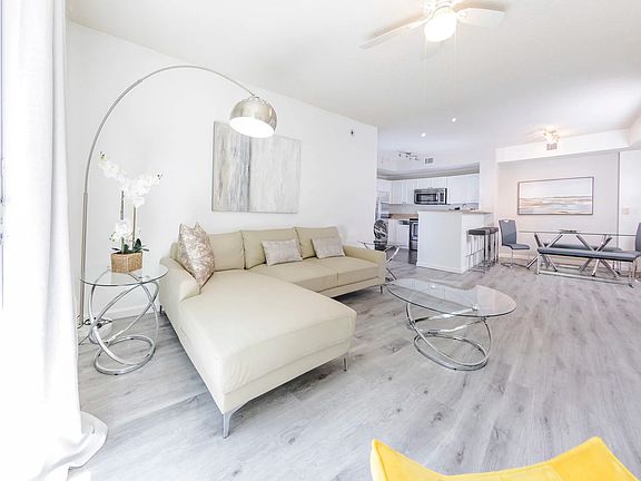 5th image of 780 Sapodilla Ave #502