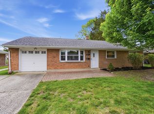 4330 Ashgrove Dr, Grove City, OH 43123