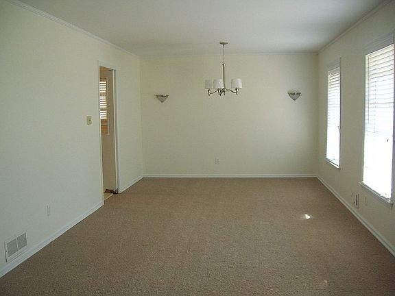 Living / Dining Room