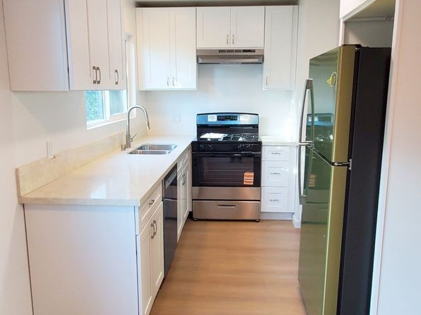 4848 San Gordiano Ave APT D