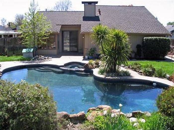 1st image of 2859 Summerfield Dr